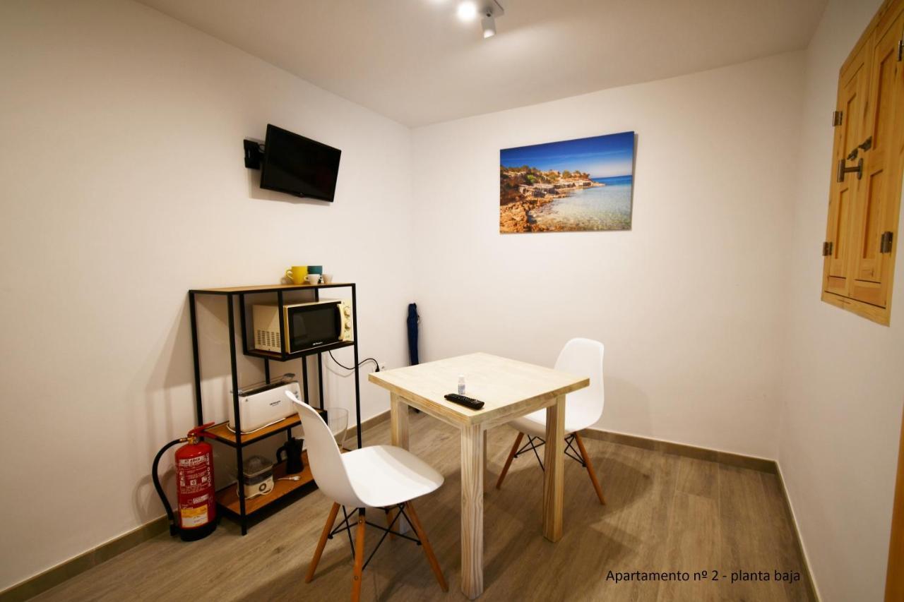 Apartamentos Cas Xurrac 에스 칼로 외부 사진