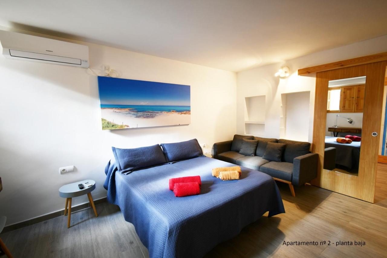 Apartamentos Cas Xurrac 에스 칼로 외부 사진